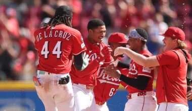 Marte hits walk-off single as Reds complete ninth inning rally, defeat Blue Jays