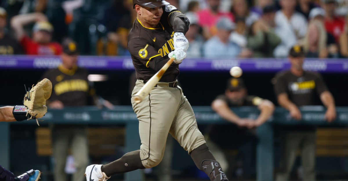 Padres end losing streak with 10-8 win in Colorado