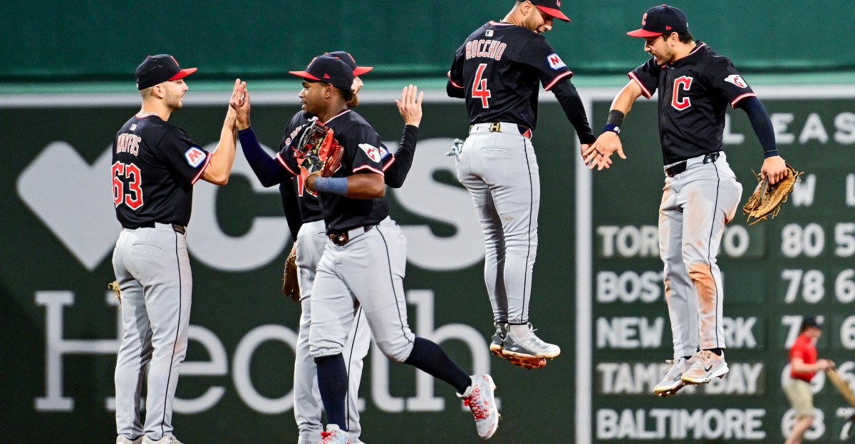 Guardians News and Notes - Valera’s First Hit