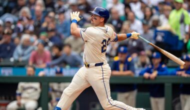 Mariners laugh the Angels out of town; win 11-2 in series finale