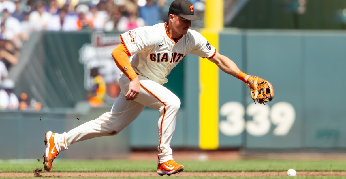 National League playoffs: Giants living on the edge
