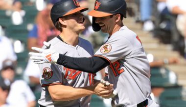 Orioles tie team record with 7 SBs in 3-1 win