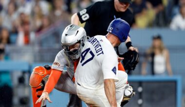 MLB scores: Dodgers deal Giants a death blow with 2-1 win