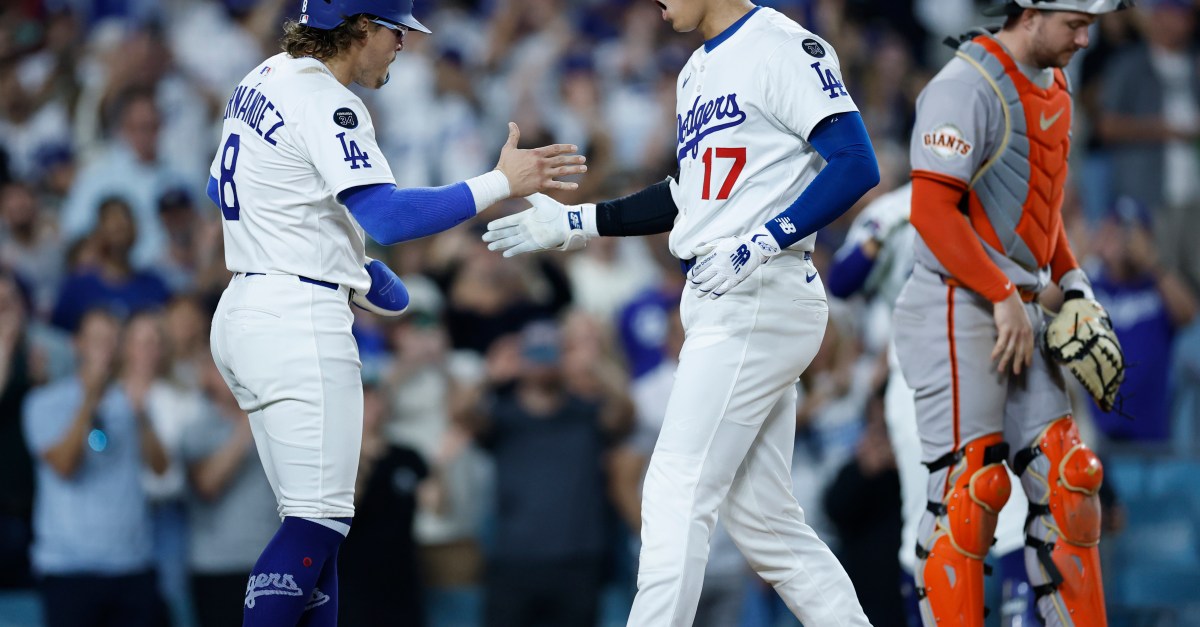 September 19: Dodgers 6, Giants 3