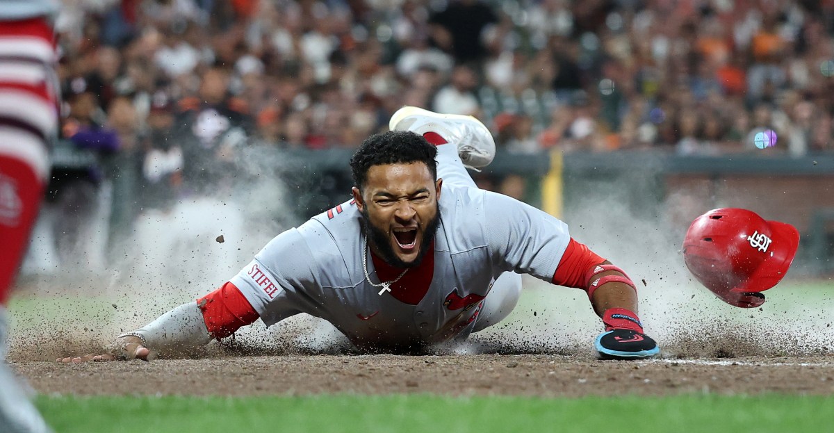 Giants bullpen blows big lead in 9-8 loss.