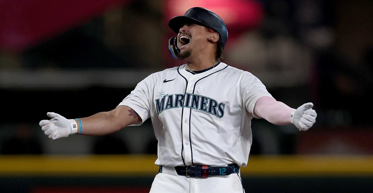 Mariners clinch postseason berth with Naylor’s dramatic double