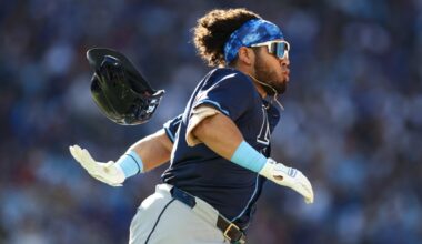 Aranda’s friend earns Jays the AL East title: Rays 4, Jays 13