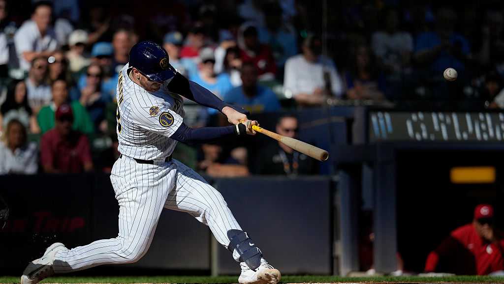 Brewers make franchise history with 97th win