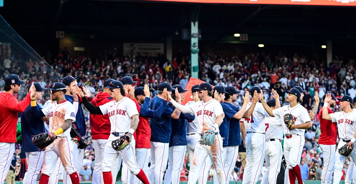 Red Sox beat Tigers behind Jose De Leon, playoffs versus Yankees next