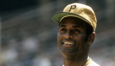 Pirates debuting Spanish broadcast on Roberto Clemente Day