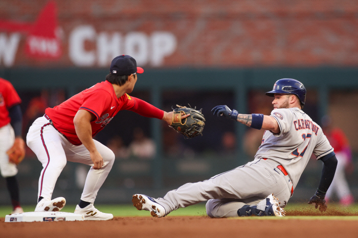 He is sure to be a shortstop, but Kim Ha-sung has no hits in 3 at-bats, one walk, a batting average of 0.217ATL 311 Houston