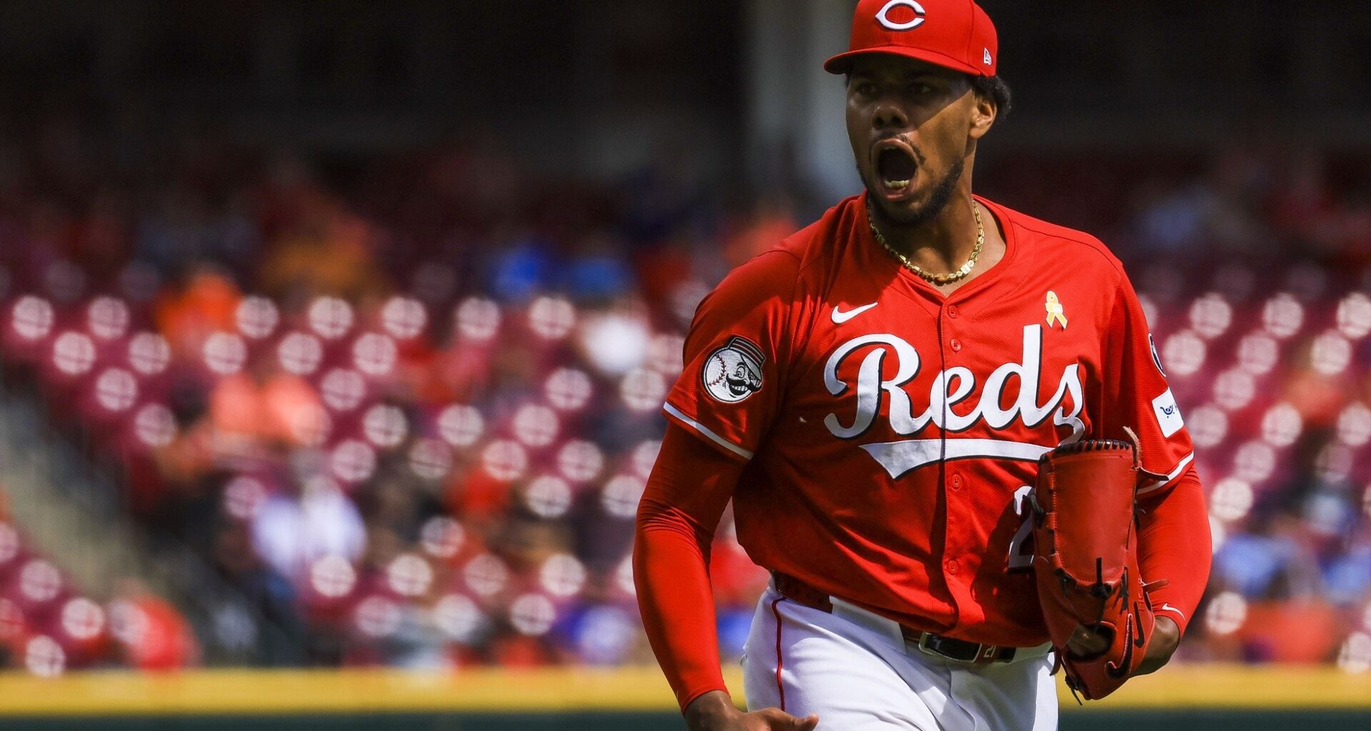 Hunter gets "Greene" light vs A's