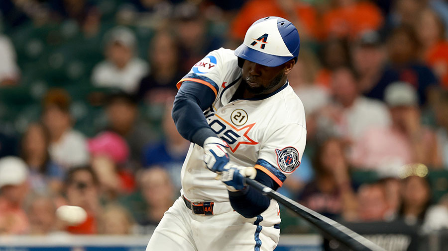 Houston Astros Yordan Alvarez injury AL West...