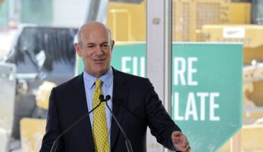 The one man worse at moving than me