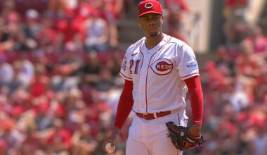 Hunter Greene fires a 1-hit shutout as the Reds beat the Cubs