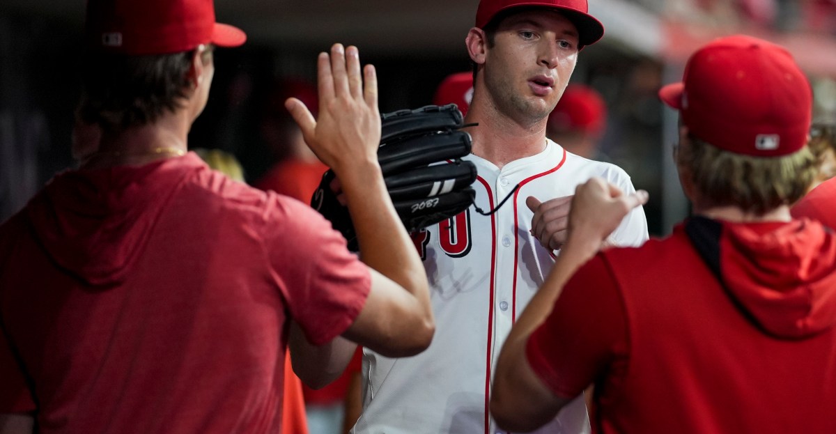 Game 154: Reds vs. Cubs (6:40 PM EDT) - Lodolo vs. Imanaga