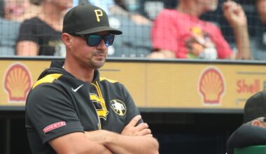 Pirates extend contract of manager Don Kelly
