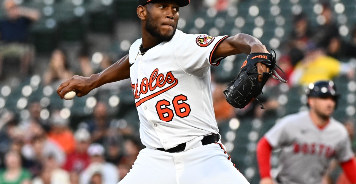 Colorado Rockies claim Roansy Contreras