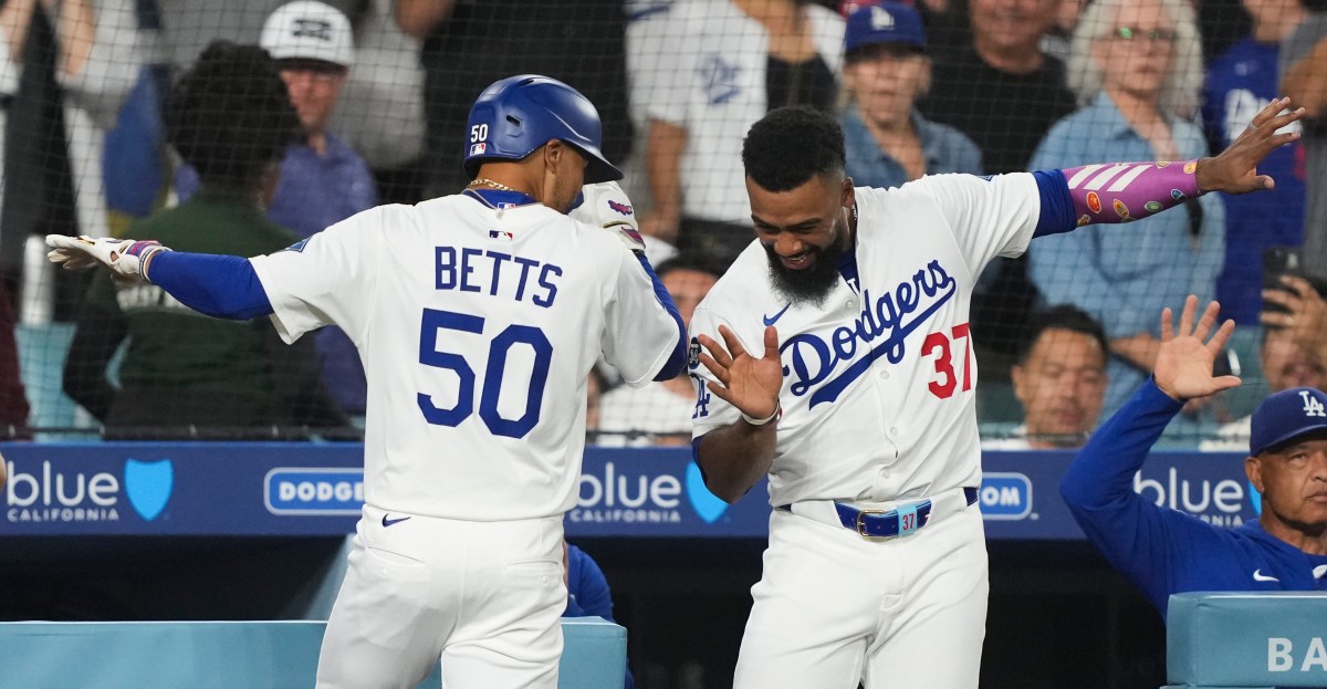 Dodgers news: Mookie Betts, Teoscar Hernánde lead powerful offense