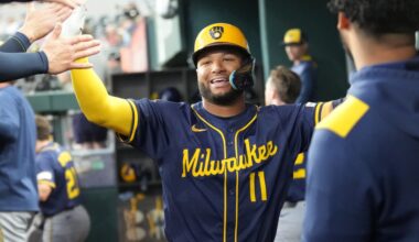 Brewers drop series finale to Rangers, marking first sweep since March