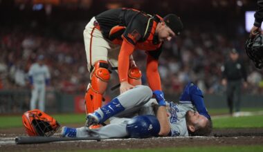 Dodgers news: Max Muncy hit by pitch again, Will Smith, Mookie Betts