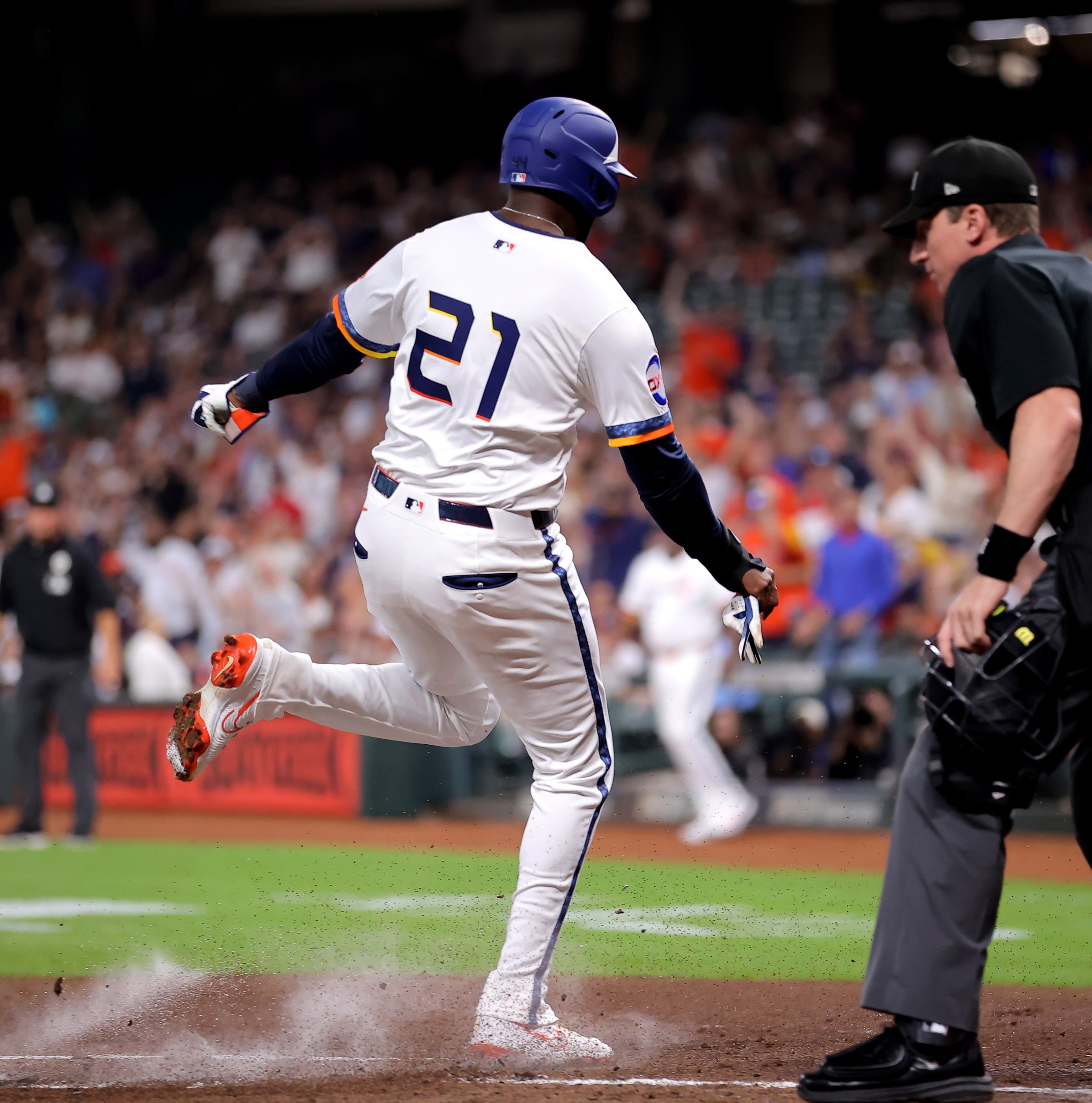 Mariners Moose Tracks, 9/17/25: Josh Naylor, Colt Emerson, and Yordan Álvarez