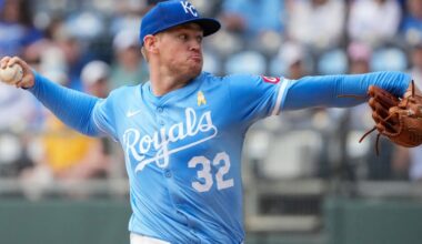 Royals offense sputters yet again as they fall 2-0 to the Mariners and drop the series