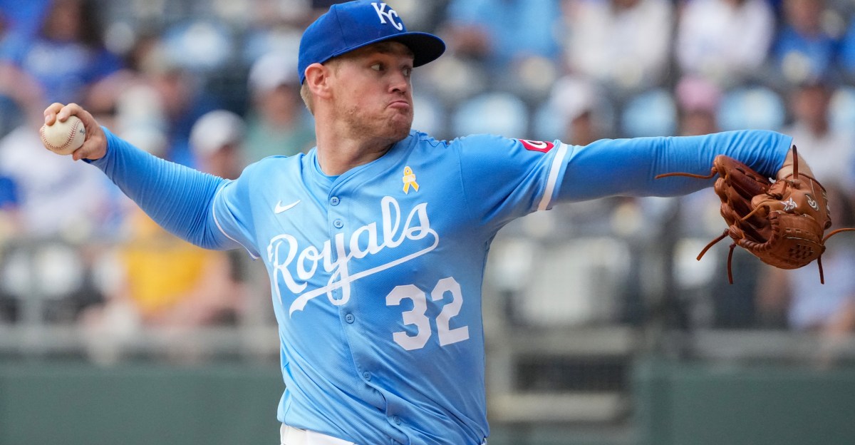 Royals offense sputters yet again as they fall 2-0 to the Mariners and drop the series