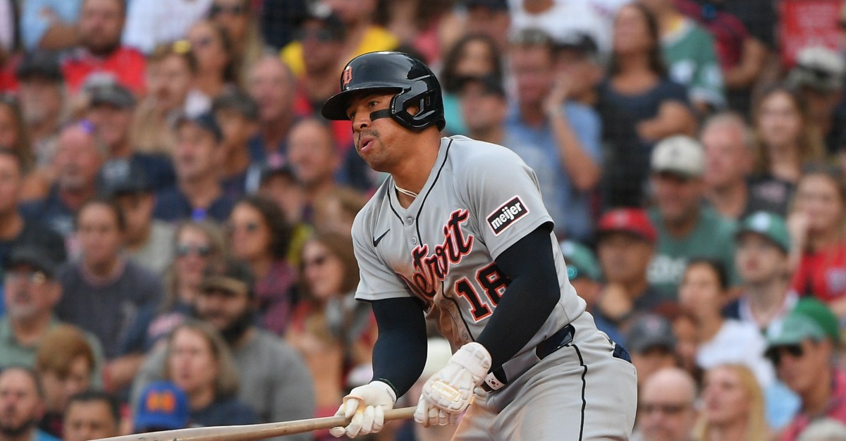 Tigers beat the Red Sox to earn a postseason berth