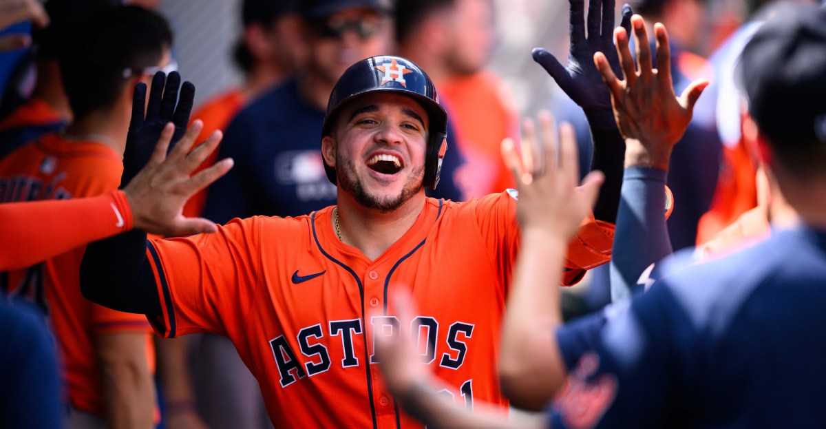 Home run derby in Anaheim! Astros blast Angels for last win of the year