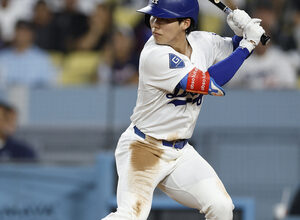 Dodgers' Kim Hye-seong homers in regular-season finale