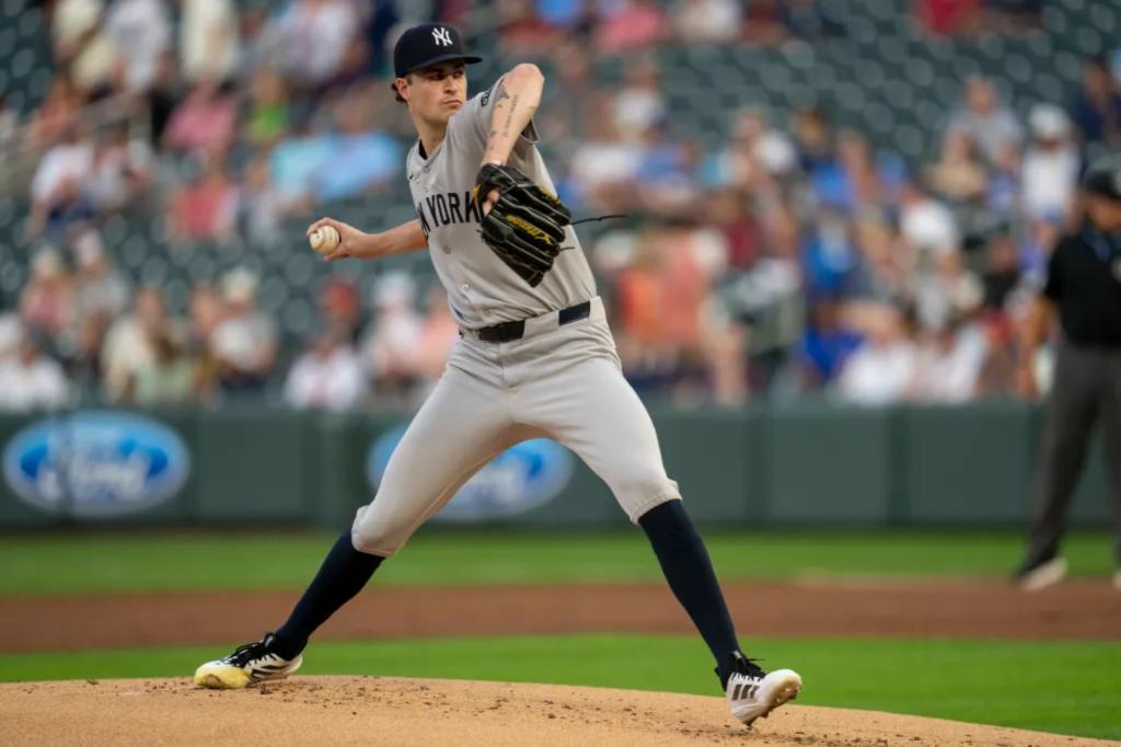 MLB odds, picks, best bets for Sunday