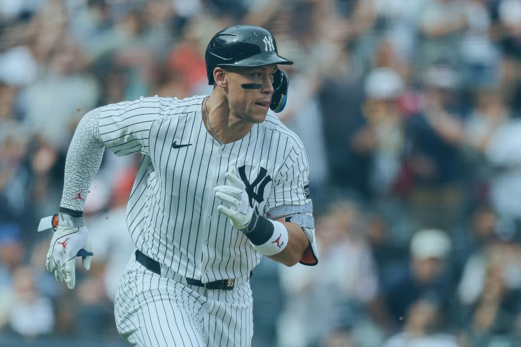 How to watch Yankees vs. Red Sox Wild Card Game 1 for free