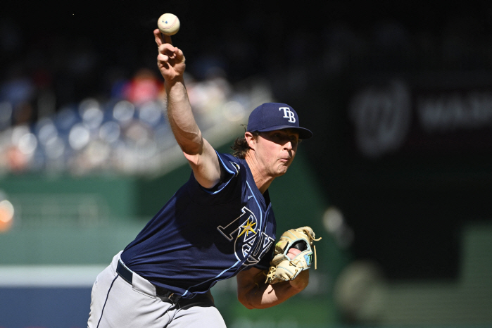 The prospect I handed over then became an ace in TB, when will I find the 189.9 billion won? Glass-bodied Glassnow is a loss-making business