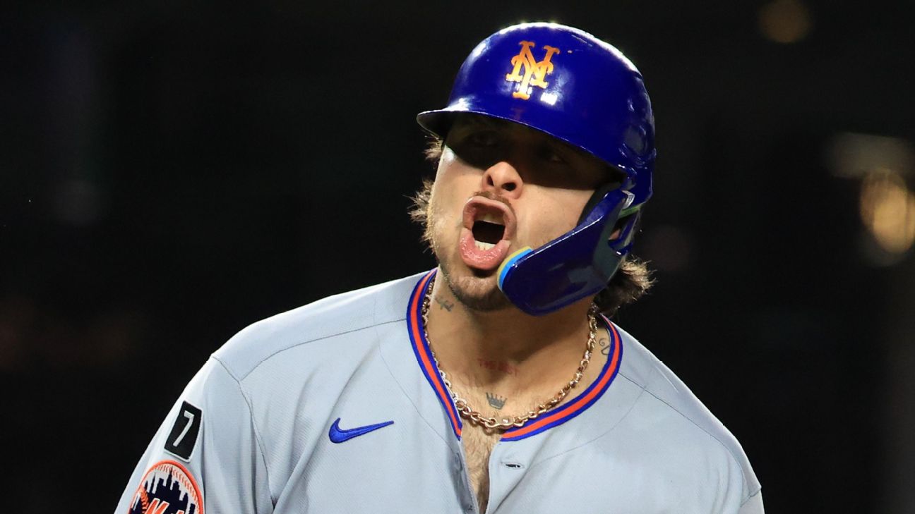 Playoff-focused Mets rally, retake control of last wild card