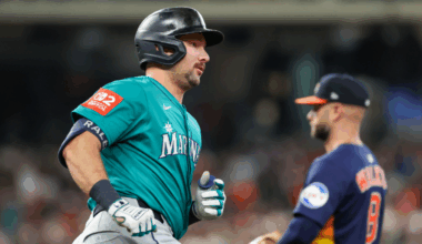 Mariners sweep Astros, Cal Raleigh homers again as Seattle takes control of AL West amid MLB playoff race
