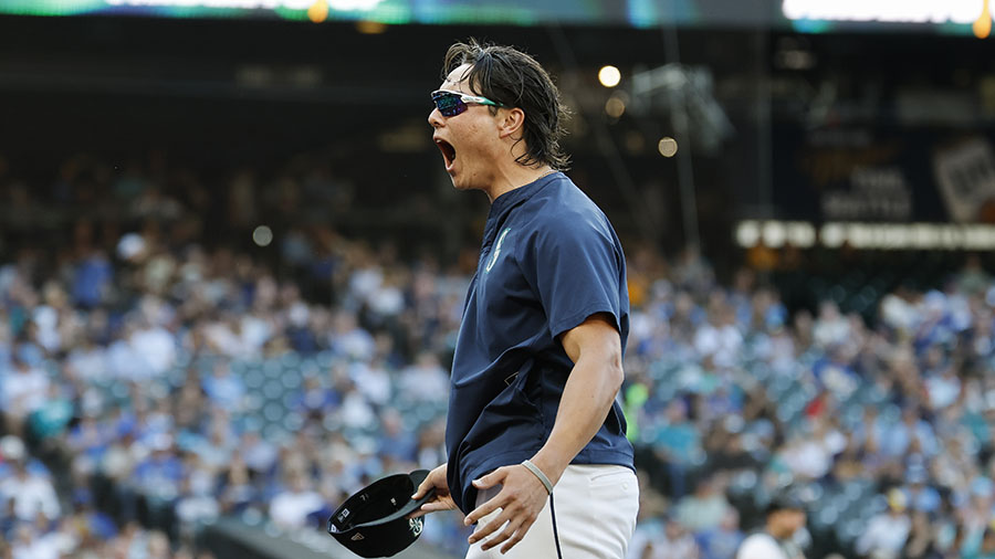 Seattle Mariners Bryan Woo...