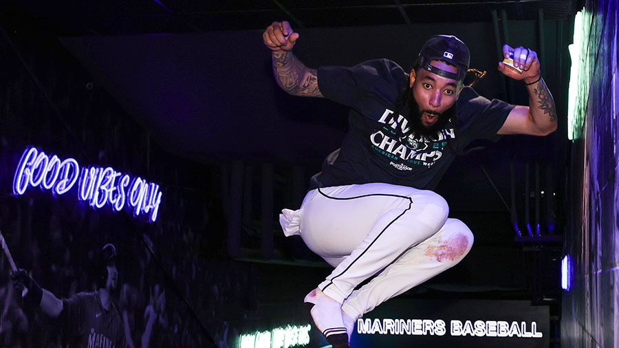 seattle mariners J.P. Crawford playoffs AL West title clinch...