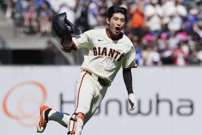 There are still 2% left. Lee Jung-hoo and the San Francisco Giants aim for a miracle to advance to the postseason
