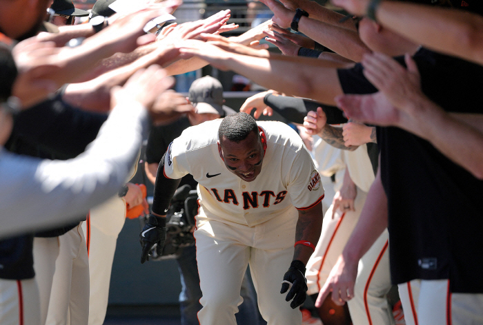 There are still 2% left. Lee Jung-hoo and the San Francisco Giants aim for a miracle to advance to the postseason
