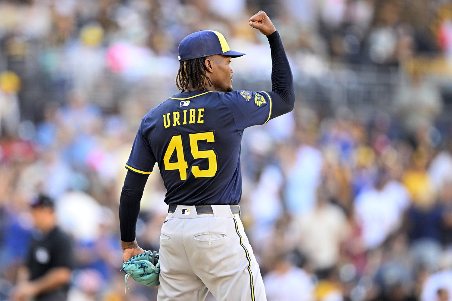 Brewers Tie Franchise Win Mark, Move One Step Closer To Clinching Home Field - Brewers