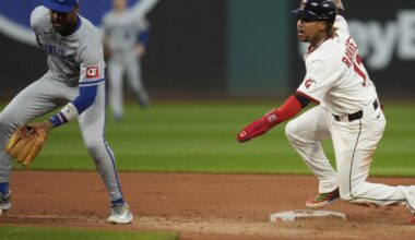 Guardians play the Royals with 1-0 series lead