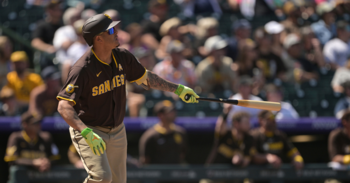 Machado's 23rd home run powers Padres to 8-1 win over Rockies