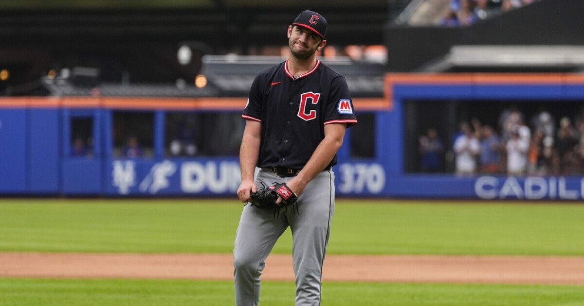 Gavin Williams nearly pitches Guardians' first no-hitter in 44 years