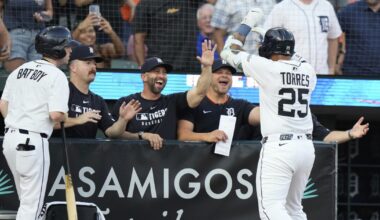 Tigers hit 3 homers in a six-run fifth inning and rout the Diamondbacks