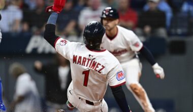 Royals rally for 4-3 win over Guardians