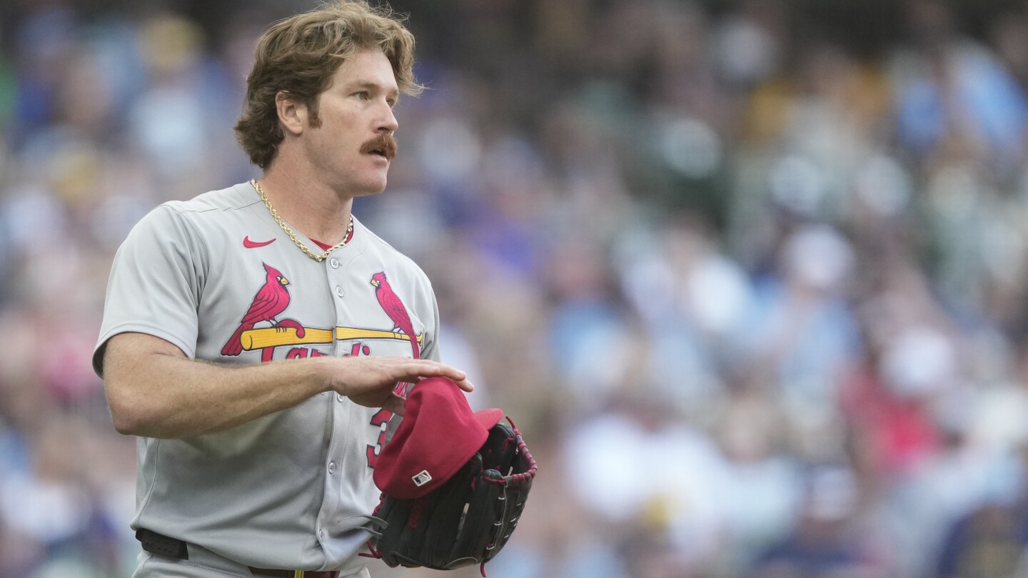 Cardinals edge Brewers 3-2 to snap five-game losing streak