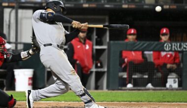 Yankees beat the White Sox 10-2 for their season-high 6th consecutive win