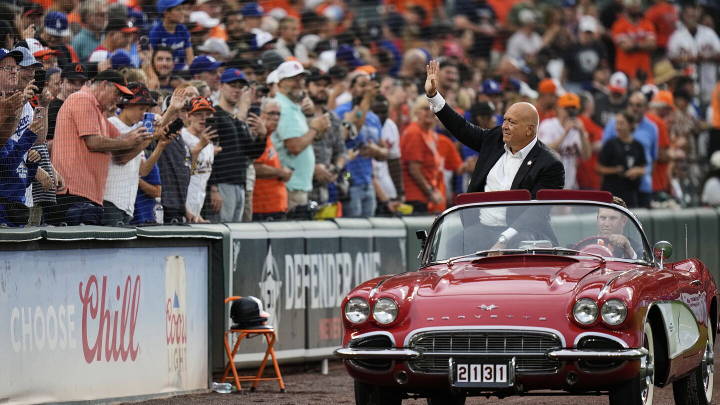 Orioles and Cal Ripken Jr. celebrate 30th anniversary of breaking Lou Gehrig's record
