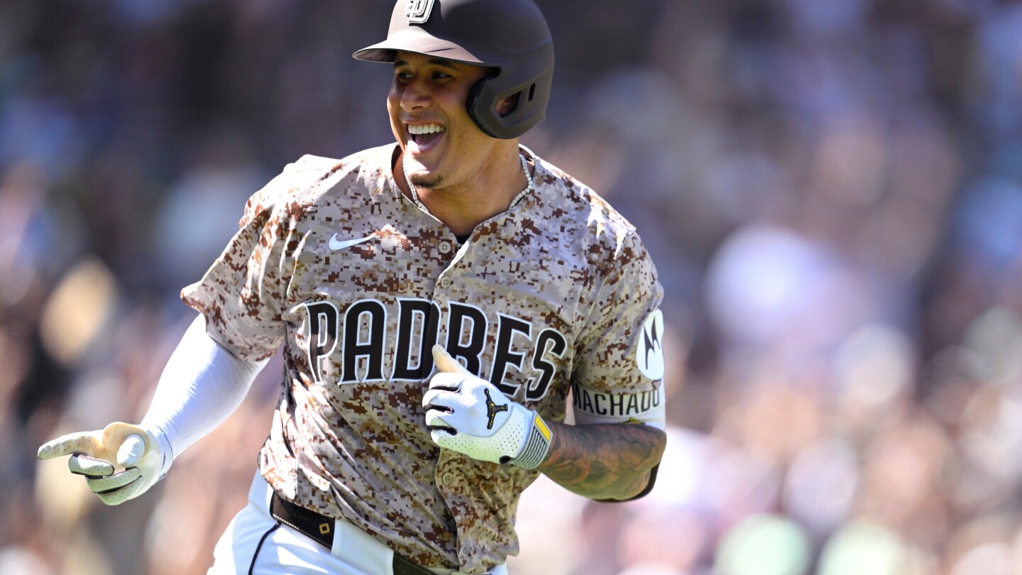 San Diego Padres try to shake road trouble in playoffs against the Chicago Cubs